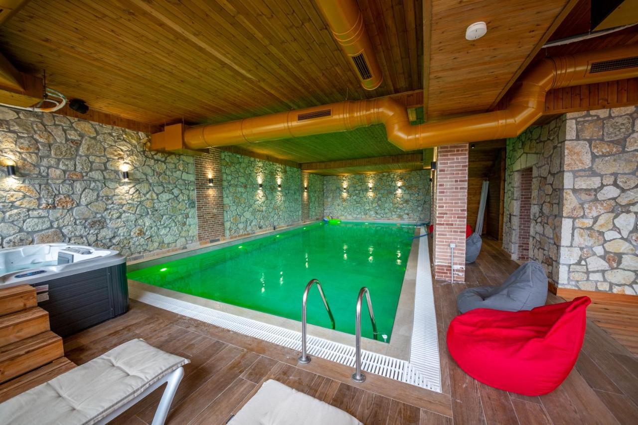 Aerial Hotel & Spa Vlore Exterior photo