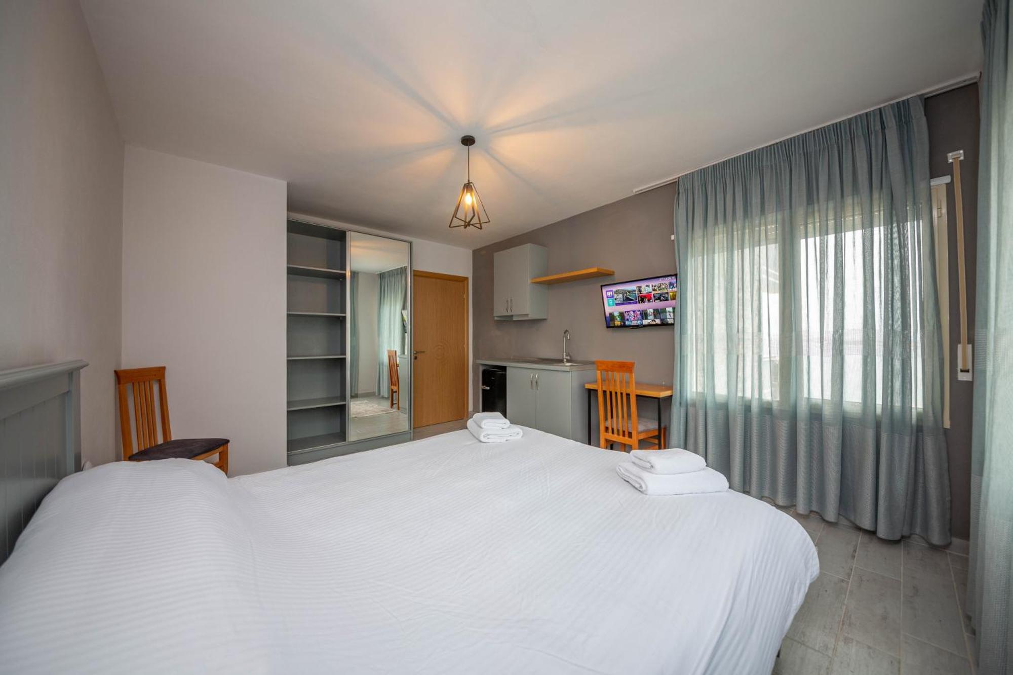 Aerial Hotel & Spa Vlore Exterior photo