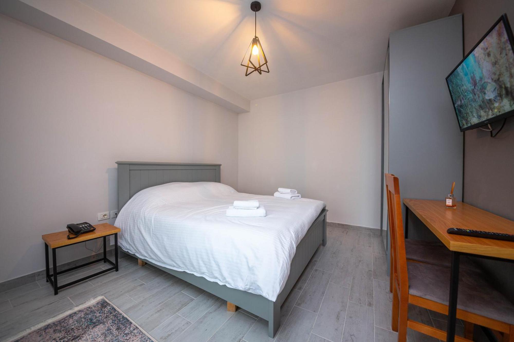 Aerial Hotel & Spa Vlore Exterior photo