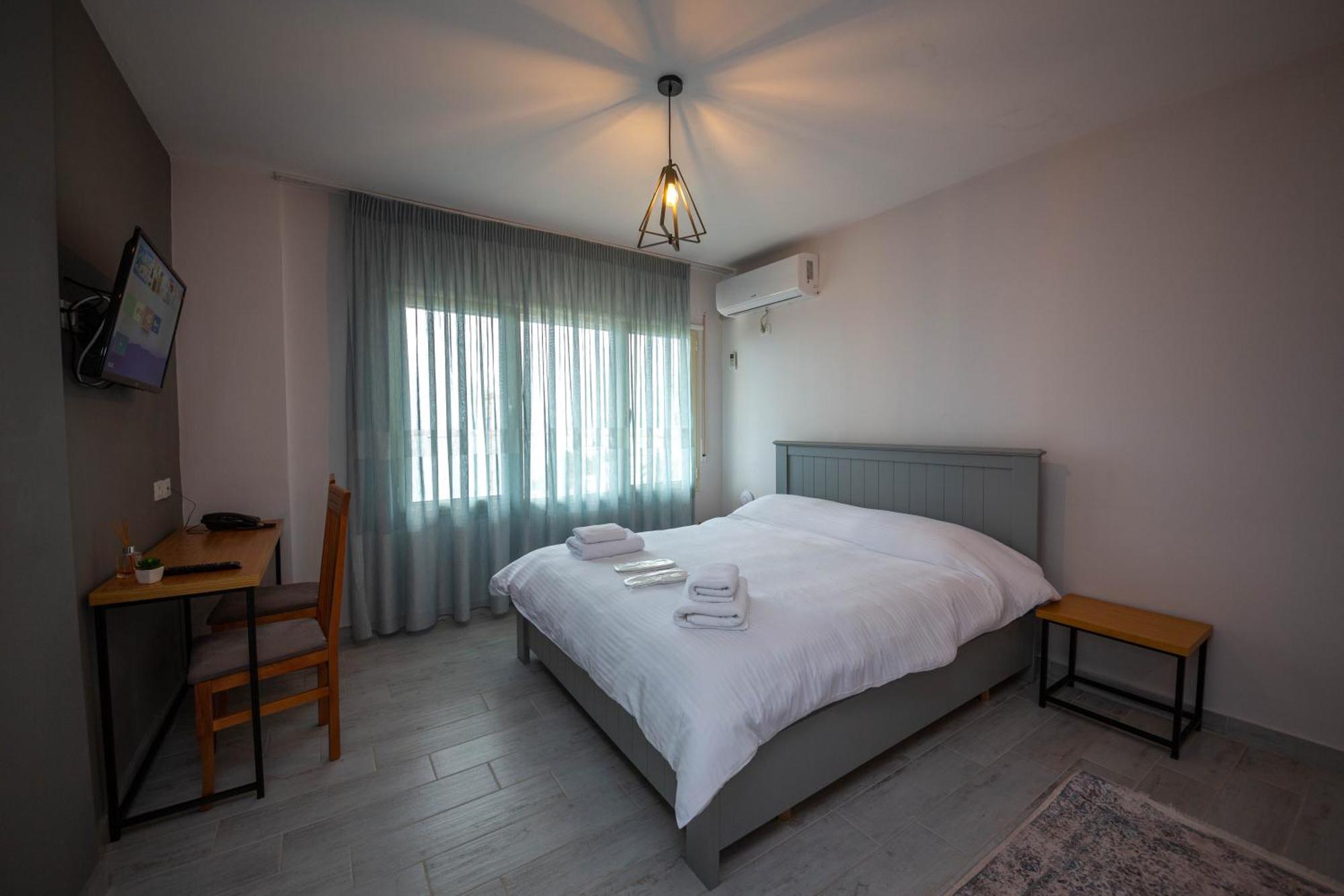 Aerial Hotel & Spa Vlore Exterior photo